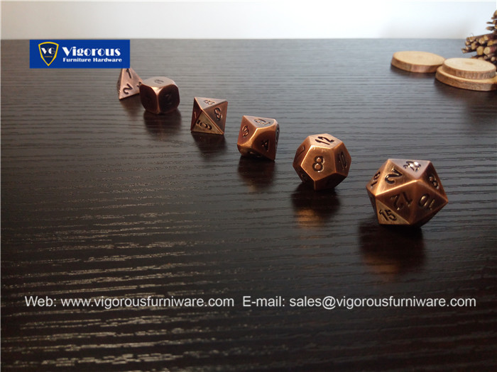 Vigorous manufacture of wooden or metal or plastic dice customize design16